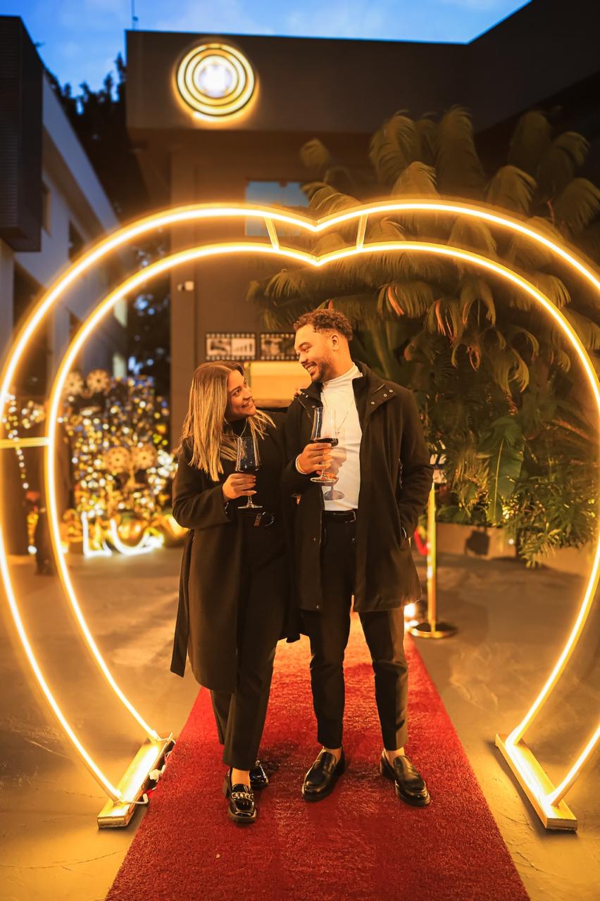 Rota Gourmet | Sky & Table -  Sua noite all inclusive: acesso VIP, voo panorâmico e jantar completo no Terraço Itália.