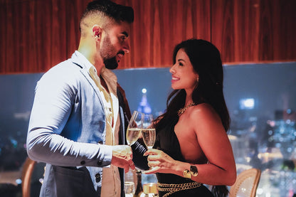 Rota Gourmet | Sky & Table -  Sua noite all inclusive: acesso VIP, voo panorâmico e jantar completo no Terraço Itália.